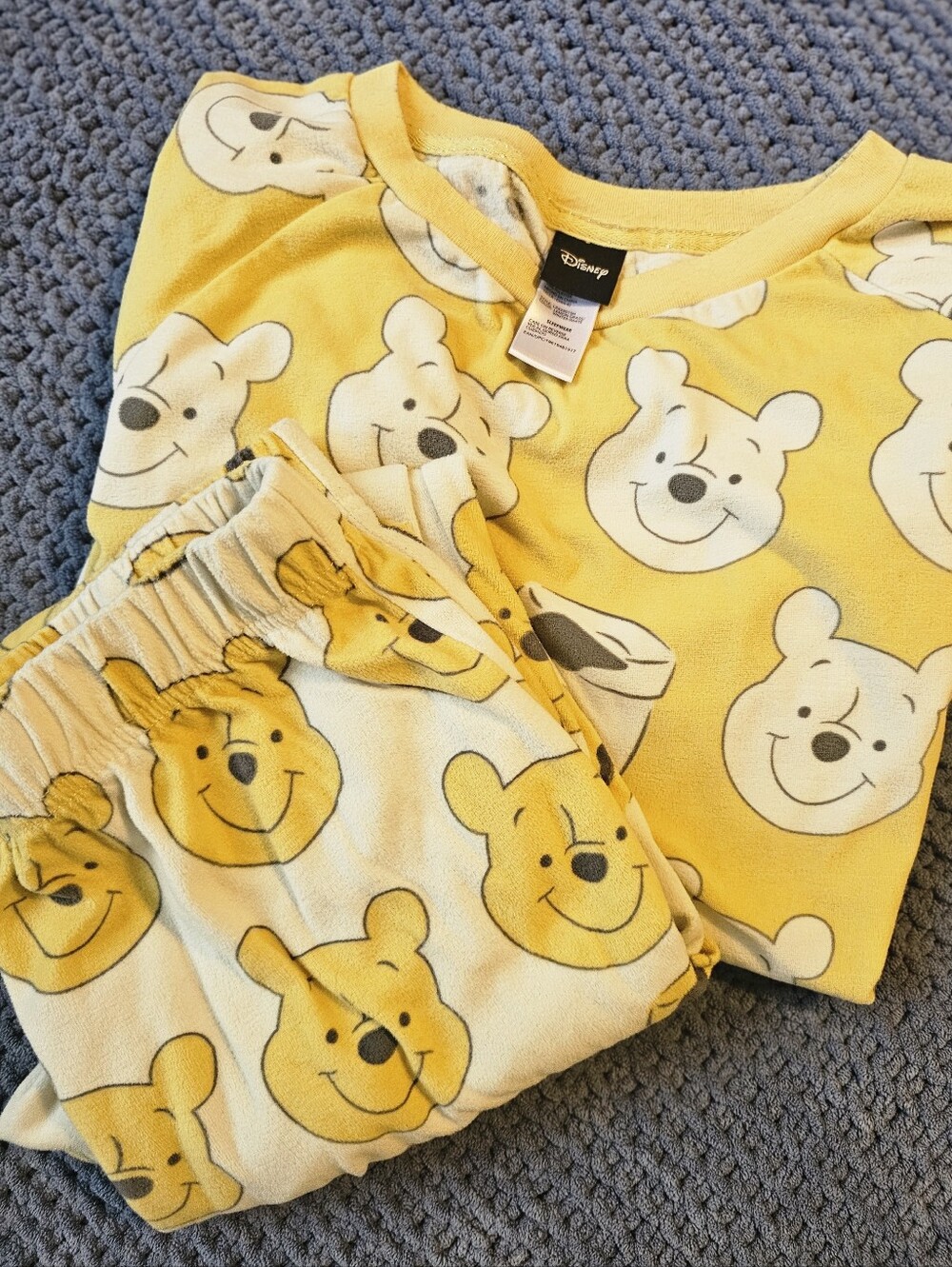 Disney Yellow And White Winnie the Pooh Womens Pajama Set